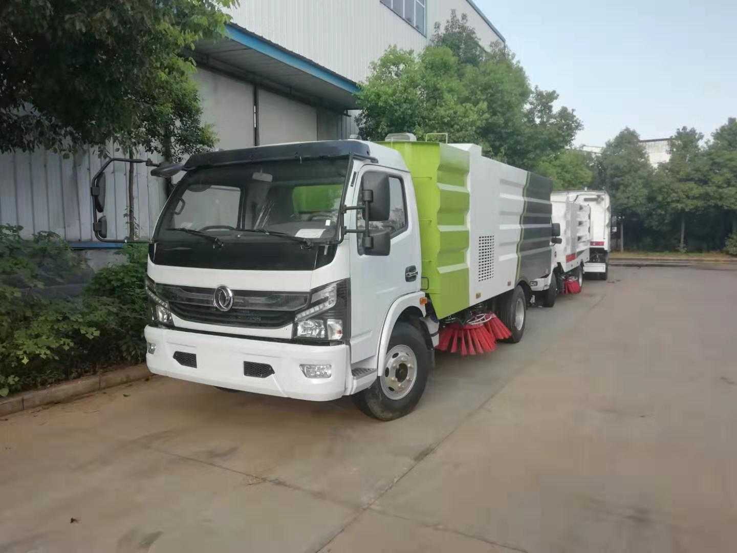 國六東風(fēng)大多利卡8立方掃路車 市政環(huán)衛(wèi)景區(qū)物業(yè)路面清掃車